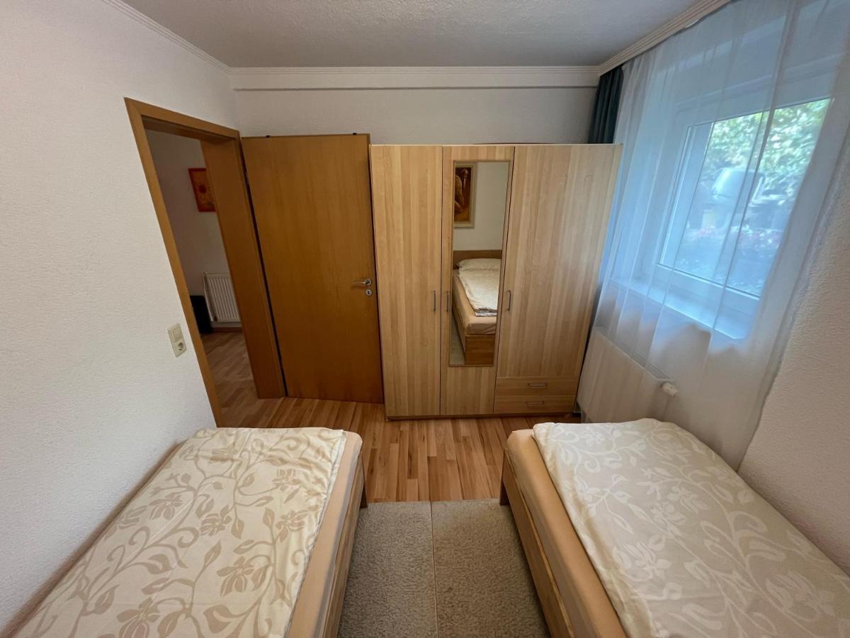 Ruhige Geraeumige Wohnung Pforzheim Eksteriør billede