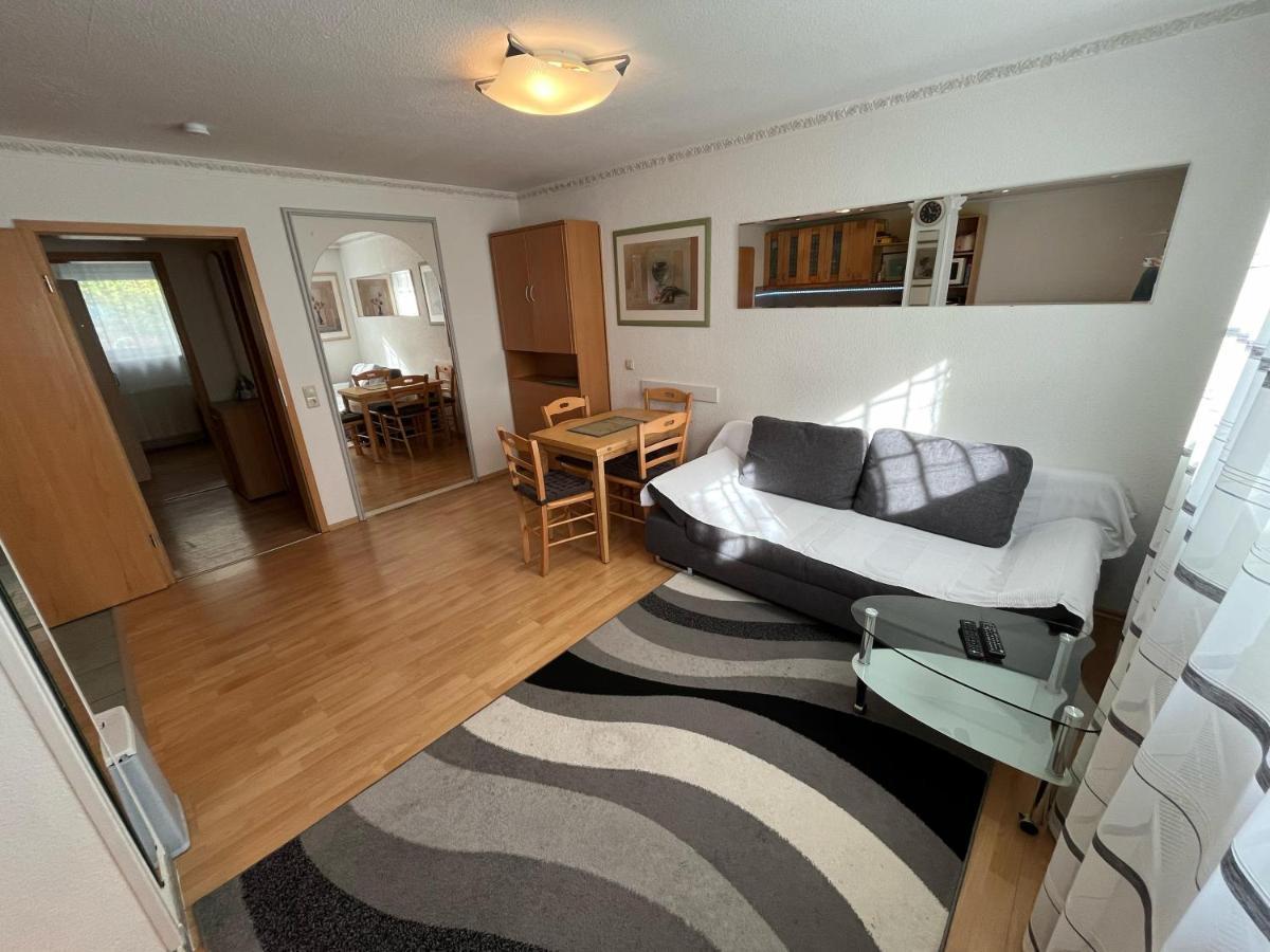 Ruhige Geraeumige Wohnung Pforzheim Eksteriør billede